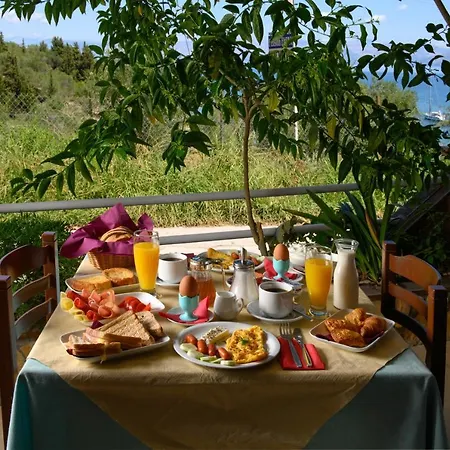 Гостевой дом Elena Agios Nikolaos (Corfu)