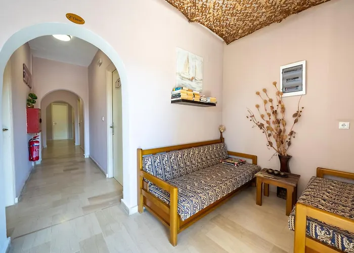 Elena 招待所 Agios Nikolaos (Corfu)