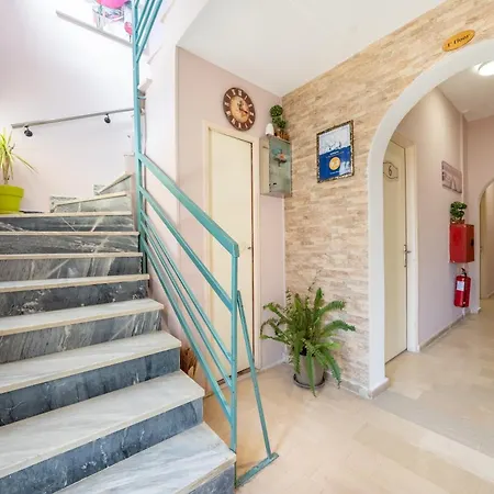 Elena Guest house Agios Nikolaos (Corfu)
